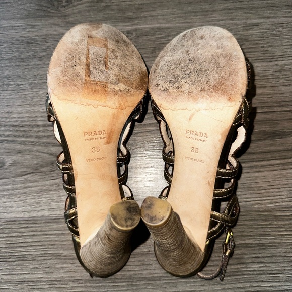 PRADA REAL LEATHER SANDAL SHOES. SIZE 38 GENTLY USED OCCASION - Picture 6 of 9